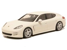 Porsche Panamera Diesel 2011 -