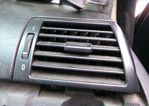 Bocchetta aria destro bmw 320 - bmw,
