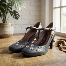 Scarpe Mary Jane, T-Strap