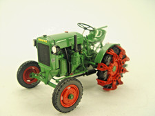 Trattore Deutz F 1 con aratro