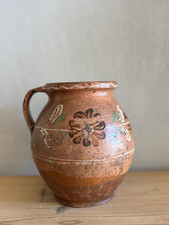 Antica brocca greca in