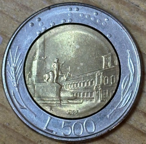 Moneta 500 lire - moneta,