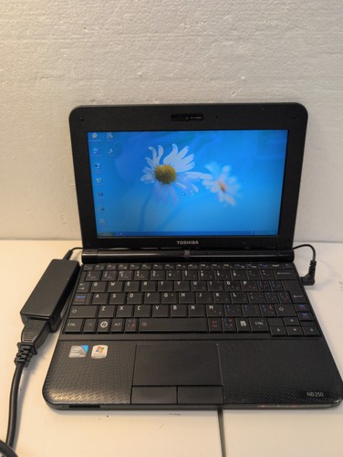 Toshiba nb250 001 10 - toshiba, 10.1in