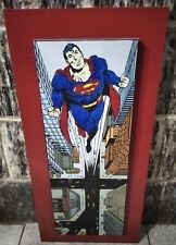 QUADRO VERTICALE  IN LEGNO SUPERMAN FUMETTI POP ART VERNICE CON  BORBO RILIEVO