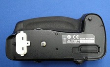 Impugnatura Nikon Mb-D16