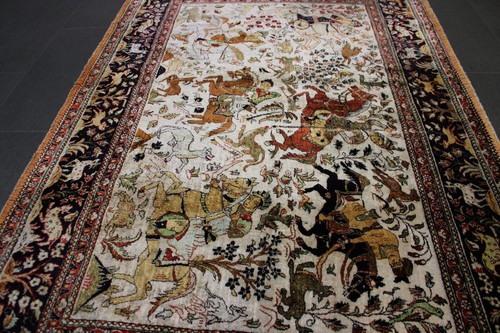 Tappeto persiano orientale - , in