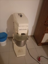 Impastatrice planetaria professionale - Pietroberto -ottima per pasticcera,pizze