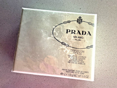 Prada milano infusion iris - milano, d'iris