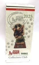 NyForm Club Troll, edizione