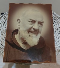 Quadro in legno con immagine di Padre Pio