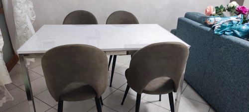 Tavolo senza sedie - sedie, ikea