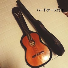 Chitarra acustica classica