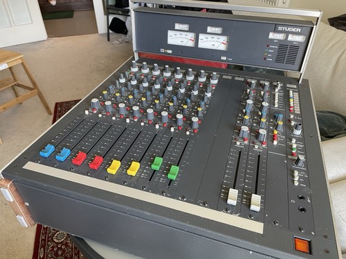 Studer 961 leggendario - , tavolo