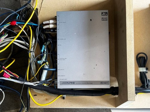 Amplificatore per auto - , alpine
