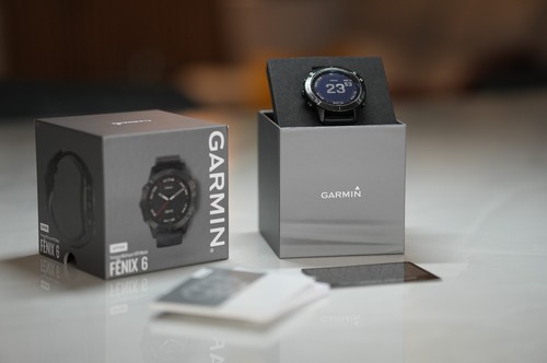 Garmin fenix sapphire carbon - garmin,