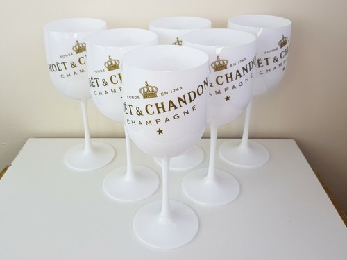 Moet chandon white - &,