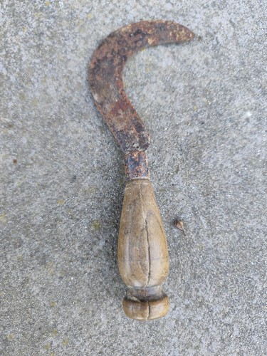 Antica roncola per potatura