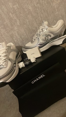 Paire chaussure chanel - chaussure,