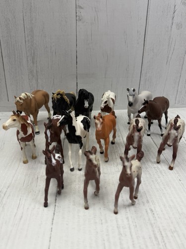 Lotto statuine cavallo - di,