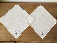 Coppia centrini quadrati - di,