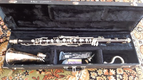 Clarinetto basso - basso,