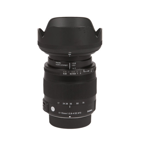 Sigma 70mm dc - 17-70mm, f2.8-4