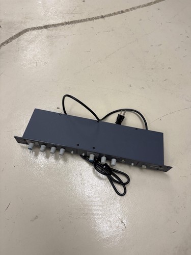 Symetrix 525