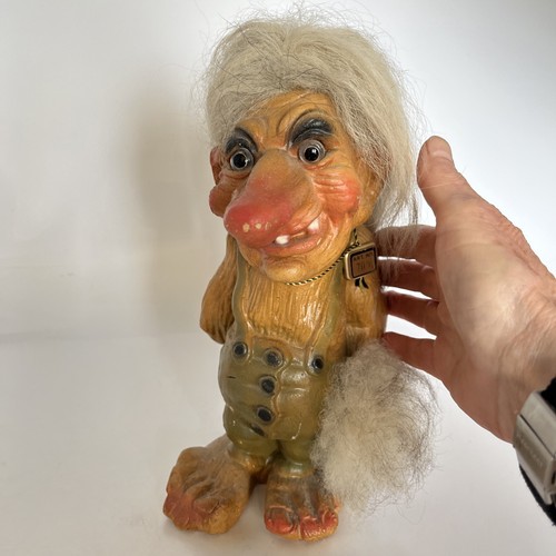 Vintage large nyform - large, troll