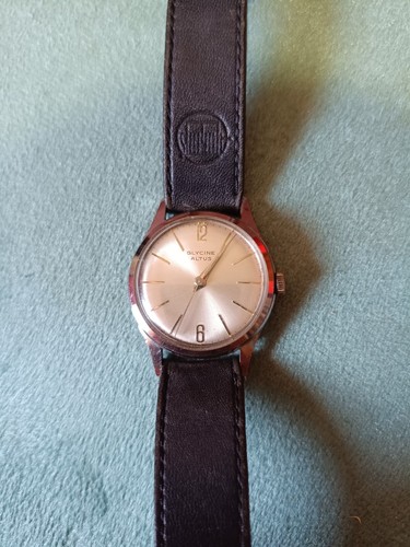 Orologio meccanico svizzero