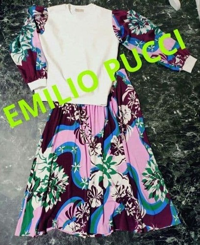 Gonna lunga top bianca modello