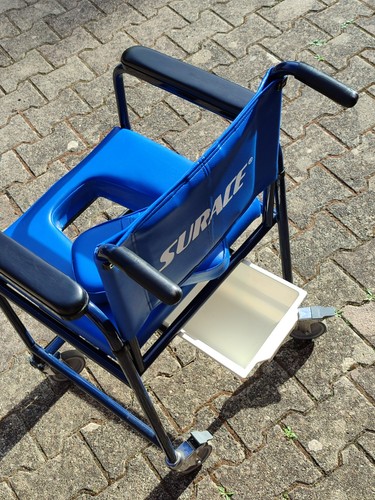 Surace sedia rotelle con - rotelle,
