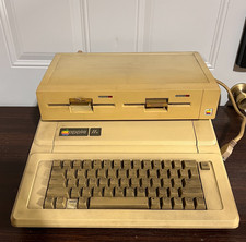 Apple IIe 2e A2S2064 & Duodisk