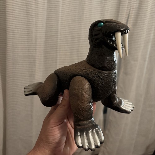 Figurina maguma marmit - figurina,