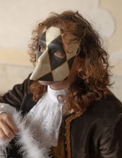 Maschere Veneziane Bauta Classiche con Quadri Fantasia Nero - A Venezia Ha