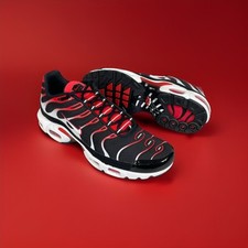 Nike Air Max Plus TN, nero e