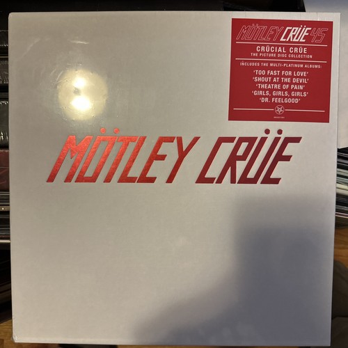 Motley crue crucial - motley,
