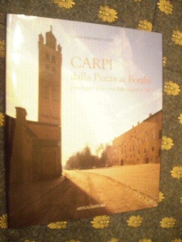 Libro carpi dalla - libro, piazza