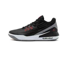 Nike Jordan Max Aura 5 Sneaker
