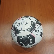 Pallone Juventus 2025/26 autografato da n° 3-5-7-8-9-10-20