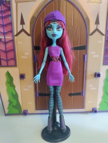 Monster high three eyed - monster,