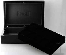 RARE Piaget HOLDS 10 WATCHES