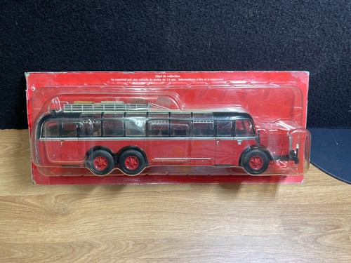 Autobus mercedes benz - autobus,