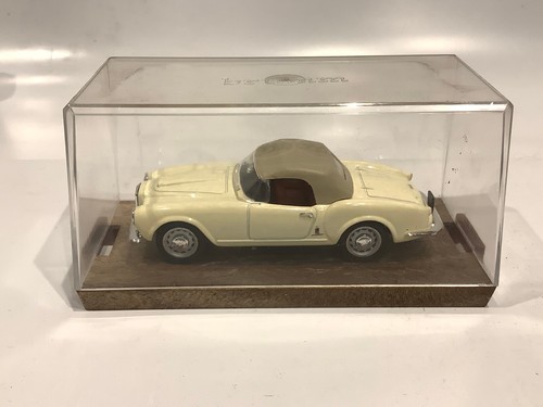 Die cast brumm 132 43 - ✅die,