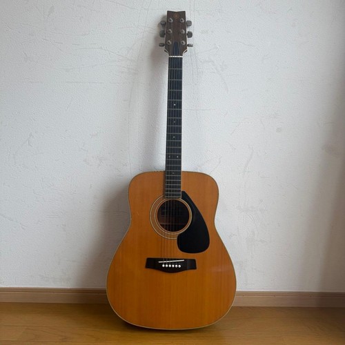 Chitarra acustica vintage