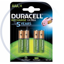 Blister da 4 batterie ricaricabili Ni-Mh ministilo AAA 1,2V 900mAh Duracell 