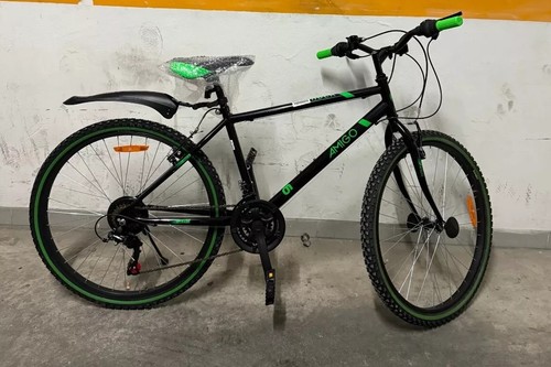 Bicicletta mountain bike mtb - mountain,