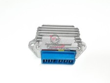 2940165 REGOLATORE DI TENSIONE