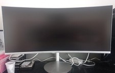 Monitor  curvo 34'' 4K Samsung CF591 HDMI, displayport, hub USB 3.0 Wild screen