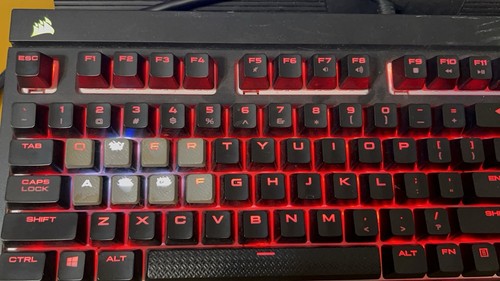 Corsair strafe rgb - corsair, mechanical