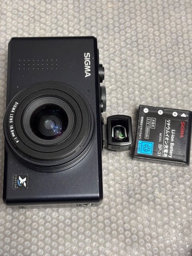Fotocamera digitale compatta